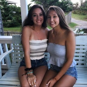 Meet your Posher, Olivia